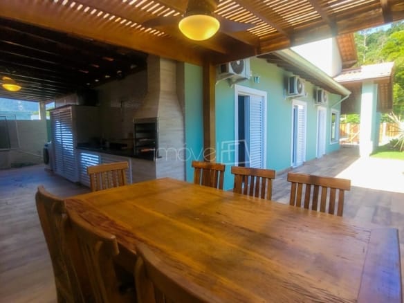 Casa de Condomínio para Venda com 3 quartos, em Praia da Mococa com 220m²