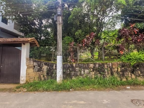 Terreno para Venda Praia de Tabatinga em Ubatuba com 11600m²