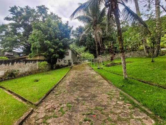 Terreno para Venda Praia de Tabatinga em Ubatuba com 11600m²