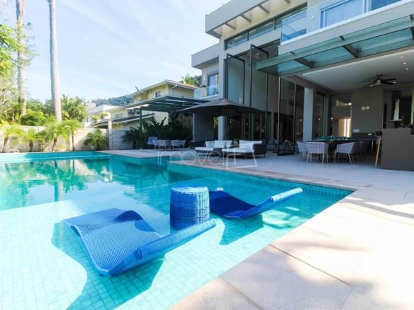 Casa no Condomínio Costa Verde Tabatinga com 8 quartos, na Praia de Tabatinga com 600m²