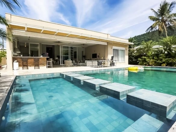 Casa no Condomínio Costa Verde Tabatinga com 7 quartos, na Praia de Tabatinga com 660m²