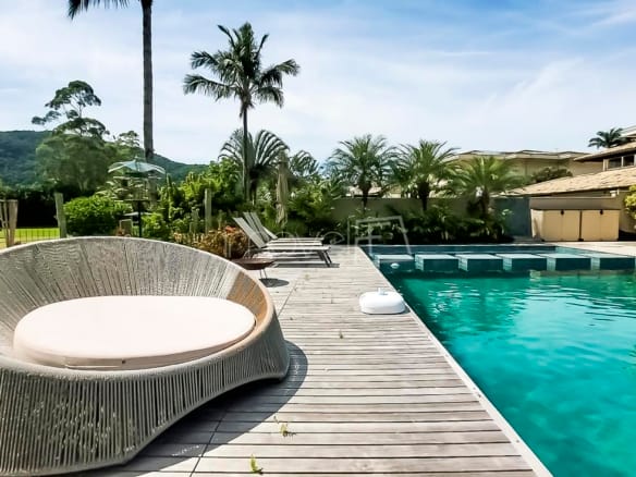 Casa no Condomínio Costa Verde Tabatinga com 7 quartos, na Praia de Tabatinga com 660m²