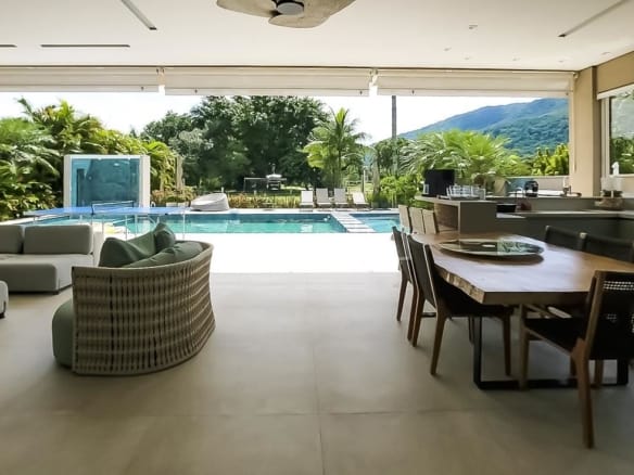 Casa no Condomínio Costa Verde Tabatinga com 7 quartos, na Praia de Tabatinga com 660m²