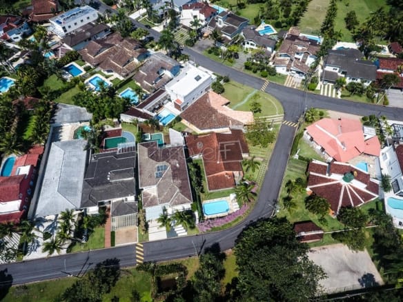 Casa no Condomínio Costa Verde Tabatinga com 4 quartos, na Praia de Tabatinga com 255m²