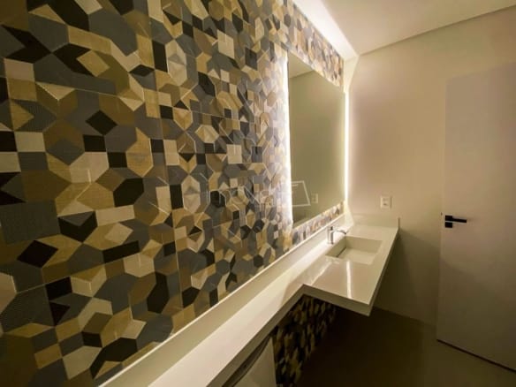 Casa à Venda em Massaguaçu no Condomínio Costa Nova Residence com 4 quartos e 357m²