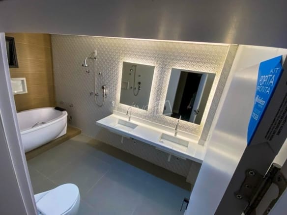 Casa à Venda em Massaguaçu no Condomínio Costa Nova Residence com 4 quartos e 357m²
