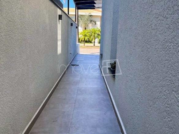 Casa à Venda em Massaguaçu no Condomínio Costa Nova Residence com 4 quartos e 357m²