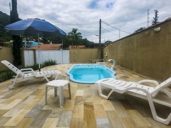 Casa para Venda com 4 quartos, em Ponta das Toninhas com 450m²