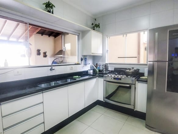 Casa para Venda com 4 quartos, em Ponta das Toninhas com 450m²