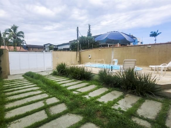 Casa para Venda com 4 quartos, em Ponta das Toninhas com 450m²