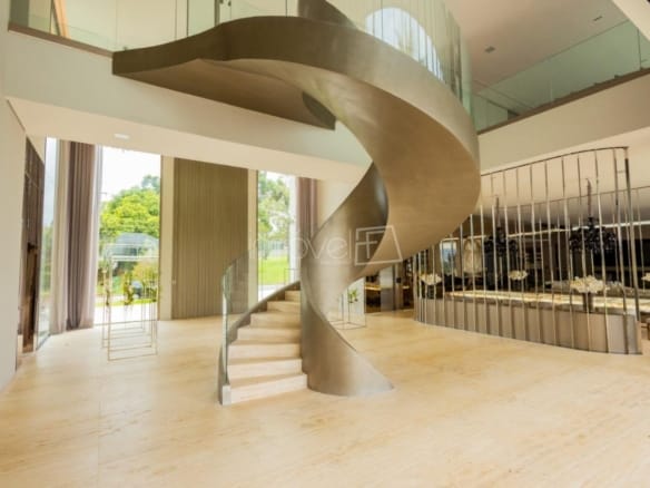 Casa de Condomínio para Venda com 8 quartos, em Tamboré com 2159m²