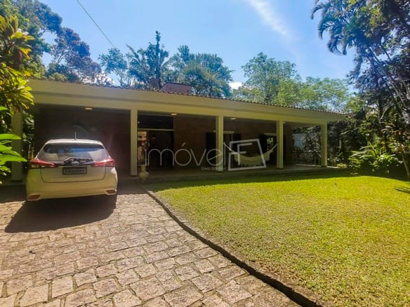 Casa de Condomínio para Venda com 5 quartos, em PRAIA VERMELHA DO SUL com 300m²