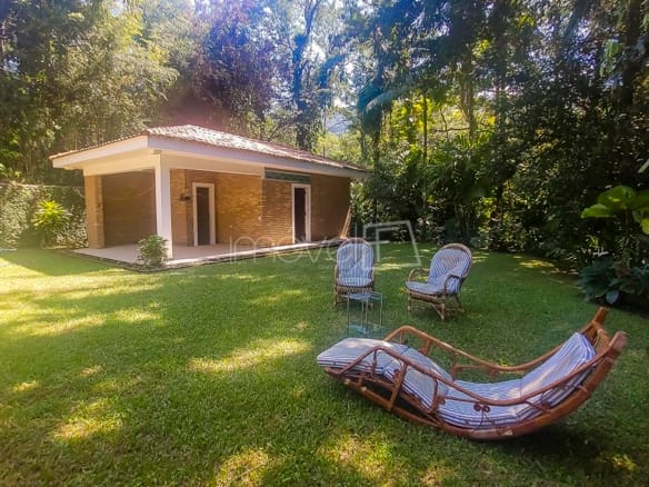Casa de Condomínio para Venda com 5 quartos, em PRAIA VERMELHA DO SUL com 300m²
