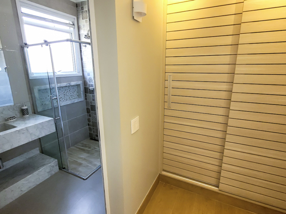 Casa de Condomínio para Venda com 7 quartos, em Lázaro com 1500m²