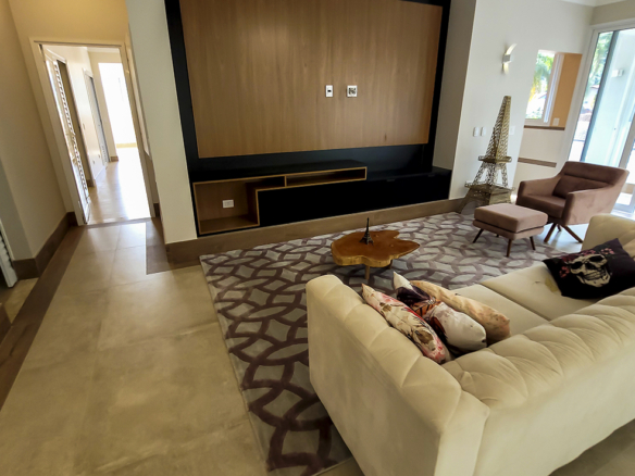 Casa de Condomínio para Venda com 7 quartos, em Lázaro com 1500m²