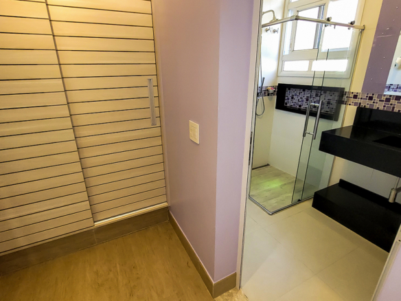 Casa de Condomínio para Venda com 7 quartos, em Lázaro com 1500m²