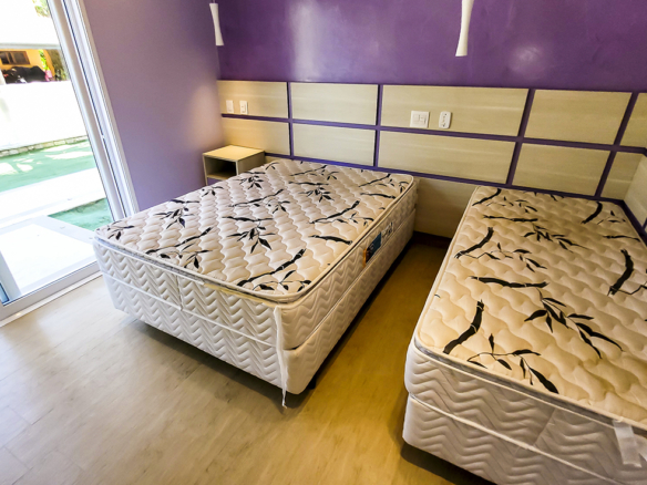 Casa de Condomínio para Venda com 7 quartos, em Lázaro com 1500m²