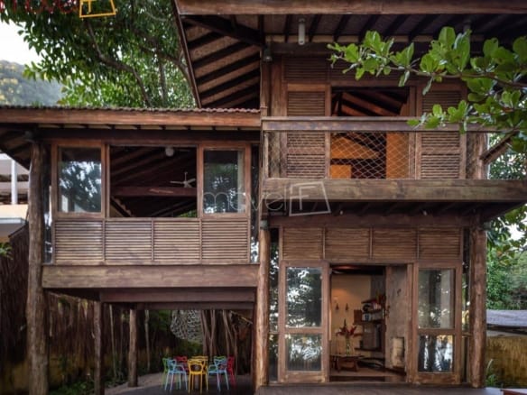 Casa para Venda com 4 quartos, em TOQUE-TOQUE GRANDE com 310,68m²
