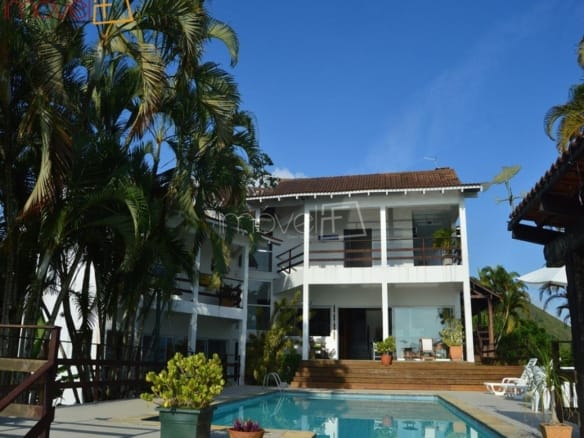 Casa para Venda com 9 quartos, em PRAIA DAS CIGARRAS com 454m²