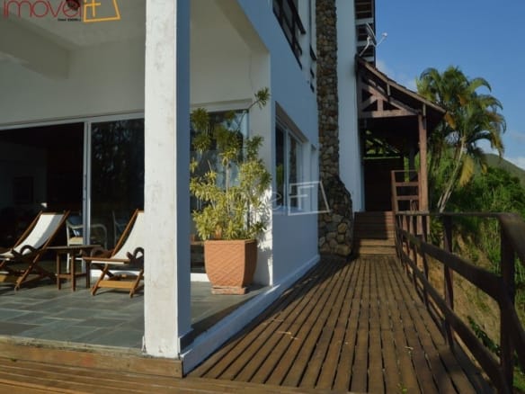 Casa para Venda com 9 quartos, em PRAIA DAS CIGARRAS com 454m²