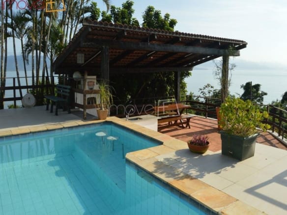 Casa para Venda com 9 quartos, em PRAIA DAS CIGARRAS com 454m²
