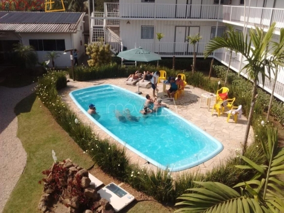 Hotel para Venda com 16 quartos, em Maranduba com 1500m²