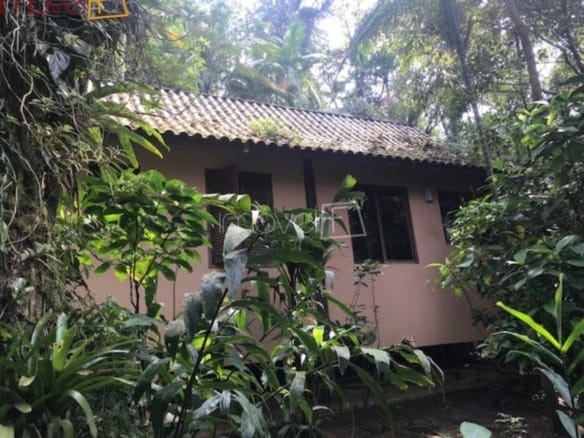 Casa para Venda com 3 quartos, em PRAIA DE CAMBURI com 514m²