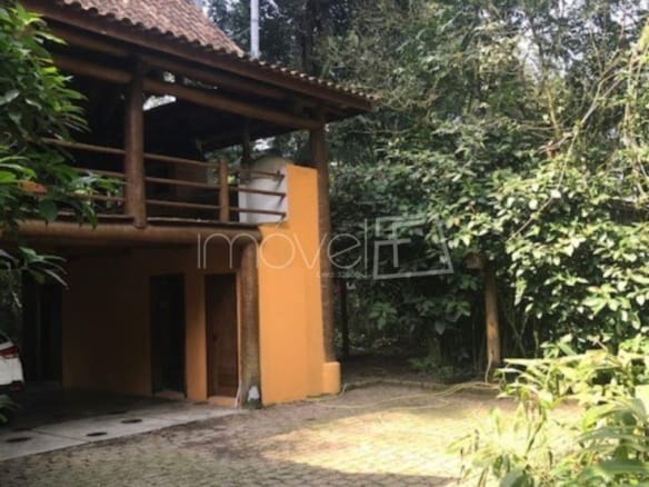 Casa para Venda com 3 quartos, em PRAIA DE CAMBURI com 514m²