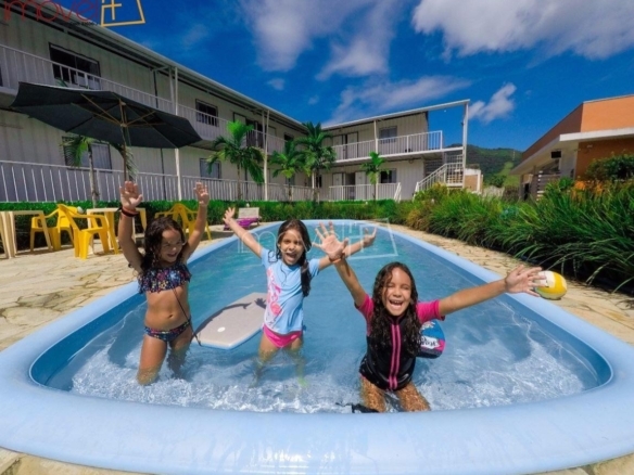 Hotel para Venda com 16 quartos, em Maranduba com 1500m²