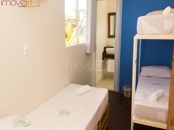 Hotel para Venda com 16 quartos, em Maranduba com 1500m²