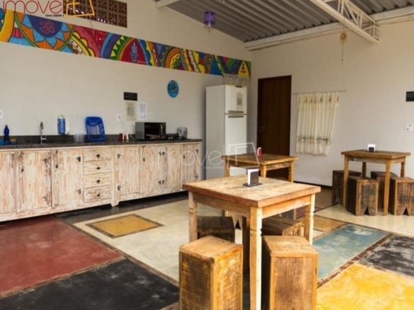 Hotel para Venda com 16 quartos, em Maranduba com 1500m²