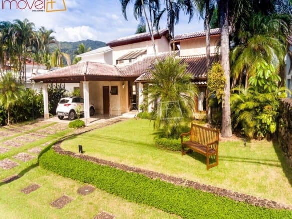 Casa no Condomínio Costa Verde Tabatinga com 5 quartos, na Praia de Tabatinga com 330m²