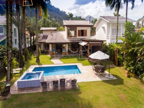 Casa no Condomínio Costa Verde Tabatinga com 5 quartos, na Praia de Tabatinga com 330m²