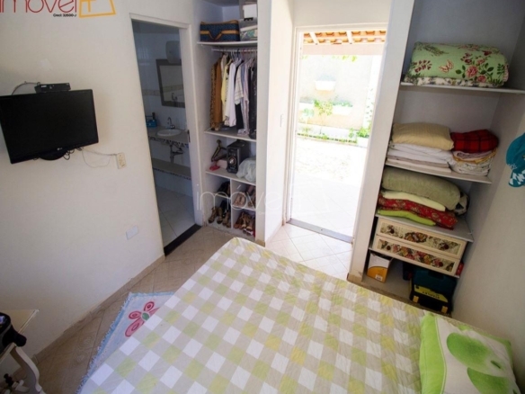 Casa para Venda com 4 quartos, em JARDIM TERRALÃO com 200m²