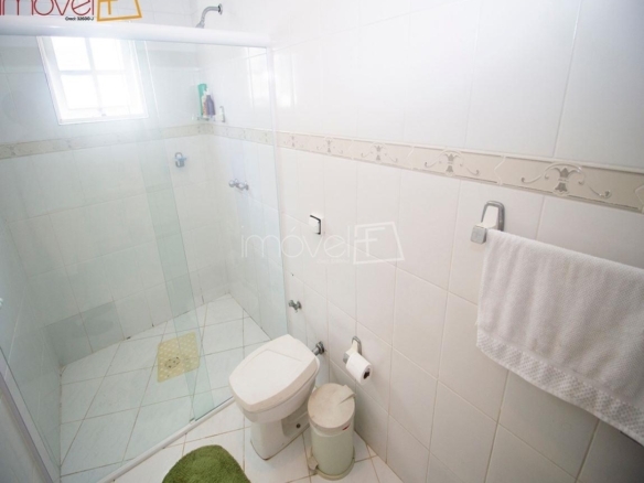 Casa para Venda com 4 quartos, em JARDIM TERRALÃO com 200m²