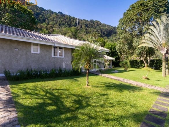 Casa no Condomínio Costa Verde Tabatinga com 4 quartos, na Praia de Tabatinga com 280m²