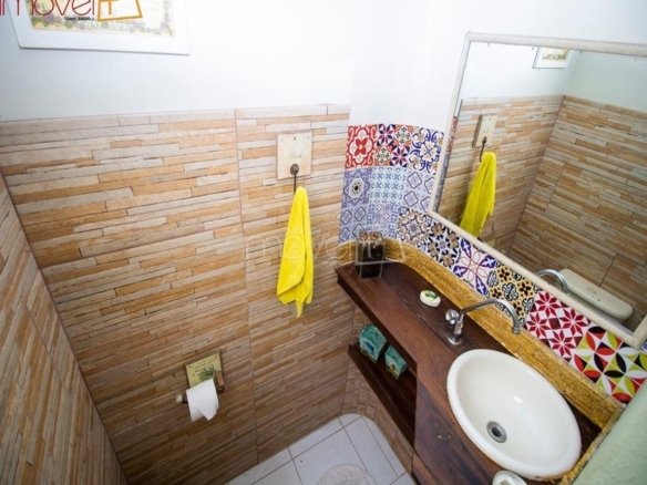 Casa para Venda com 4 quartos, em JARDIM TERRALÃO com 200m²