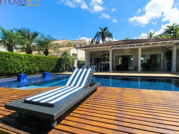 Casa no Condomínio Costa Verde Tabatingacom 4 quartos, na Praia de Tabatinga com 337m²