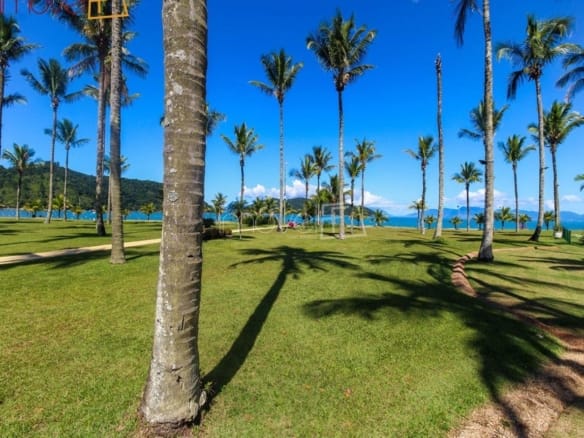 Casa no Condomínio Costa Verde Tabatingacom 4 quartos, na Praia de Tabatinga com 337m²