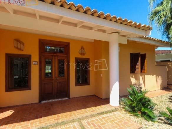 Casa no Condomínio Costa Verde Tabatinga com 5 quartos, na Praia de Tabatinga com 280m²