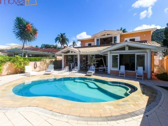 Casa no Condomínio Costa Verde Tabatinga com 5 quartos, na Praia de Tabatinga com 280m²