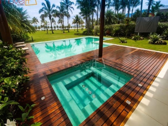 Casa no Condomínio Costa Verde Tabatinga com 7 quartos, na Praia de Tabatinga com 580m²