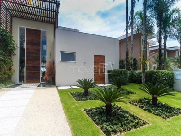Casa no Condomínio Costa Verde Tabatinga com 7 quartos, na Praia de Tabatinga com 580m²