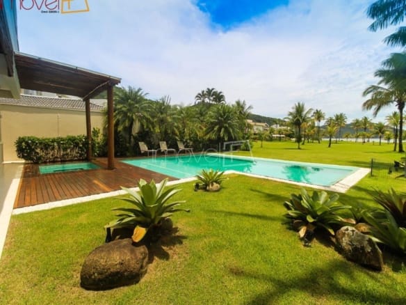 Casa no Condomínio Costa Verde Tabatinga com 7 quartos, na Praia de Tabatinga com 580m²