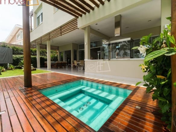 Casa no Condomínio Costa Verde Tabatinga com 7 quartos, na Praia de Tabatinga com 580m²