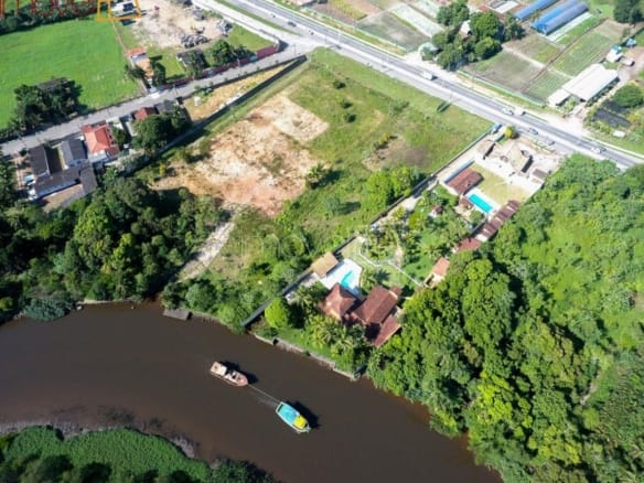 Terreno para Venda em Porto Novo com 1300m²