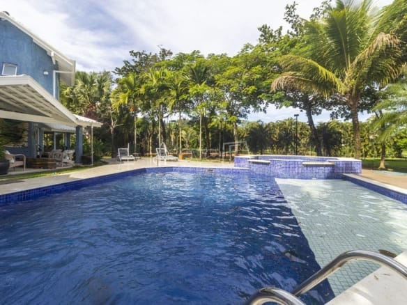 Casa no Condomínio Costa Verde Tabatinga com 6 quartos, na Praia de Tabatinga com 595m²