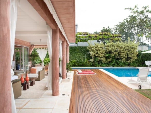 Casa para Venda com 6 quartos, em Barra do Una com 800m²