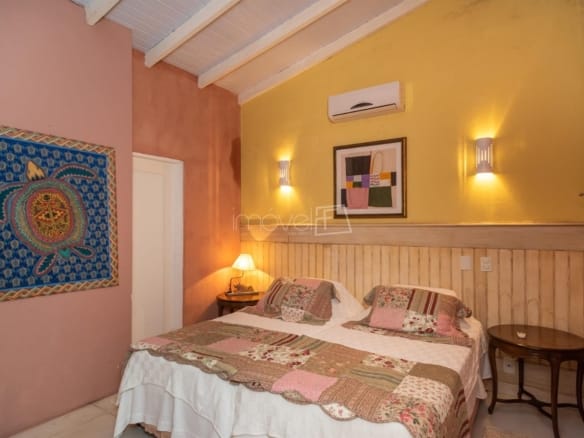 Casa para Venda com 6 quartos, em Barra do Una com 800m²