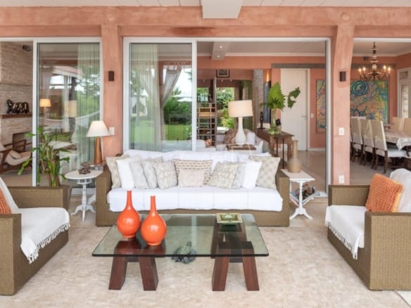 Casa para Venda com 6 quartos, em Barra do Una com 800m²